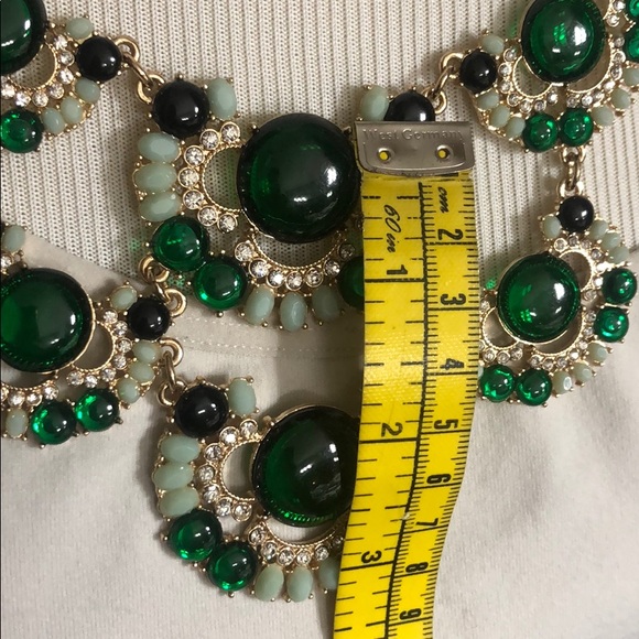 Gorgeous statement necklace - Picture 3 of 9